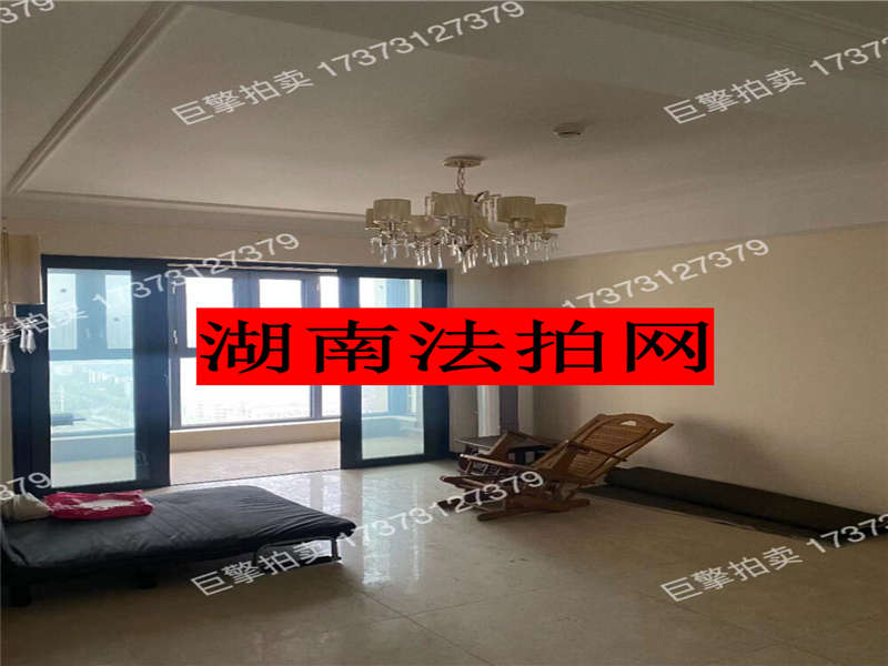 恒大御景半島法拍房錦繡苑7、8棟2401號