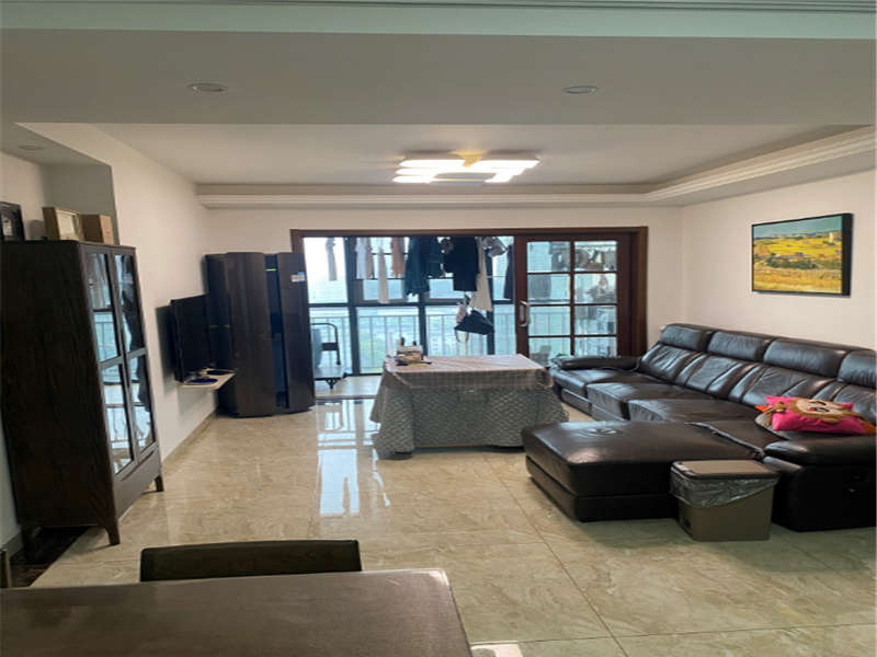 新長(zhǎng)海廣場(chǎng)（新長(zhǎng)海中心）法拍房E、F棟2212