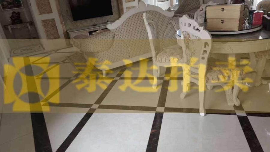 華潤鳳凰城法拍房三期13棟2302號(hào)房屋及室內(nèi)物品