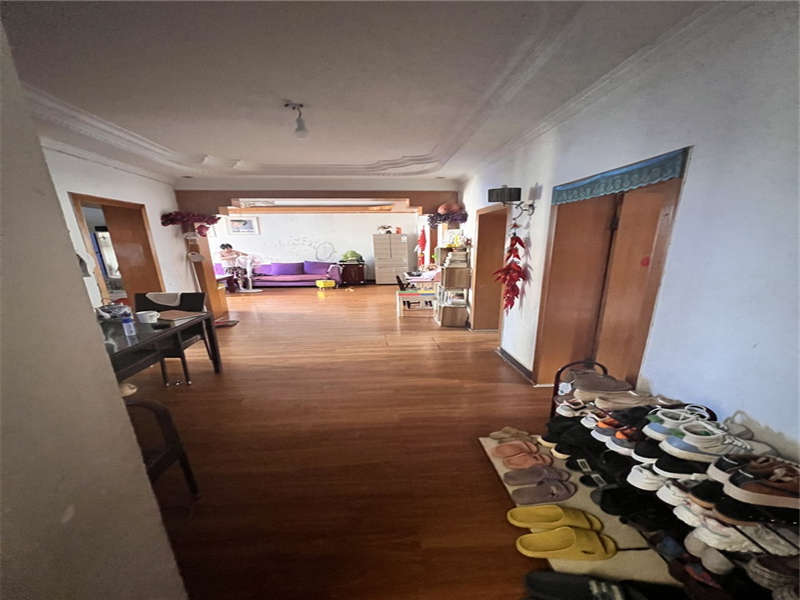 環(huán)達(dá)公寓（馬王堆陶家山002號）法拍房803房