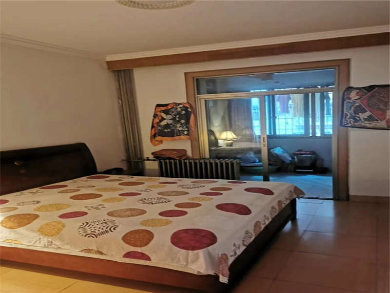 老省政府機關(guān)二院（五一中路69號）法拍房西第016棟204室