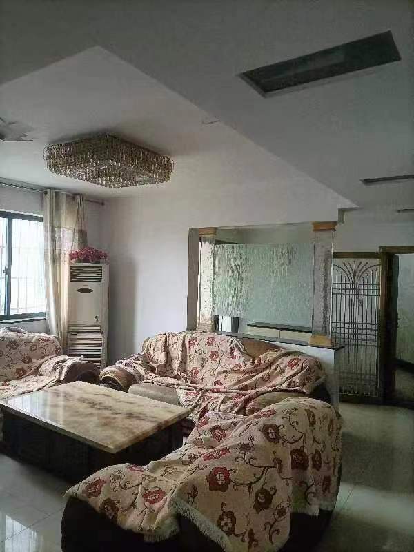 華天LOHO小鎮(zhèn)法拍房1棟2809、2810號