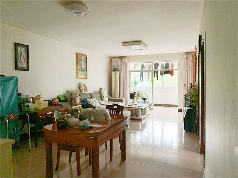 汽配城小區(qū)（星沙鎮(zhèn)汽配城）法拍房34棟301號(hào)