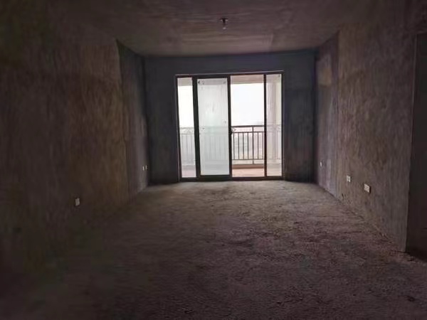 江濱家園華庭苑（華苑）法拍房5棟302室、304室