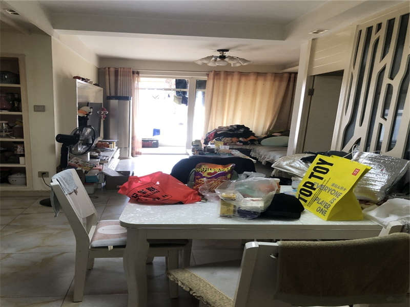 萬(wàn)國(guó)城MOMA法拍房三期2號(hào)棟1903號(hào)