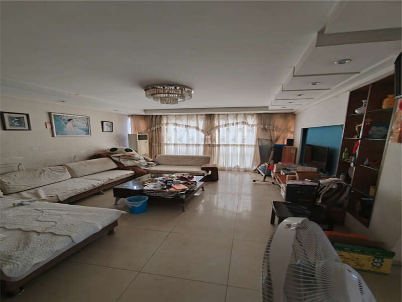 財(cái)富時代法拍房財(cái)旺樓三單元606號