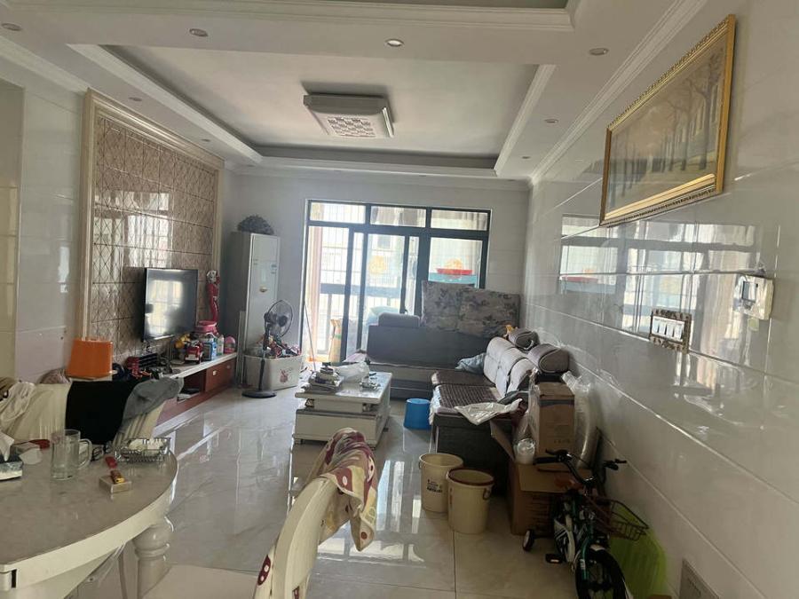 易通新城法拍房1、2棟608室