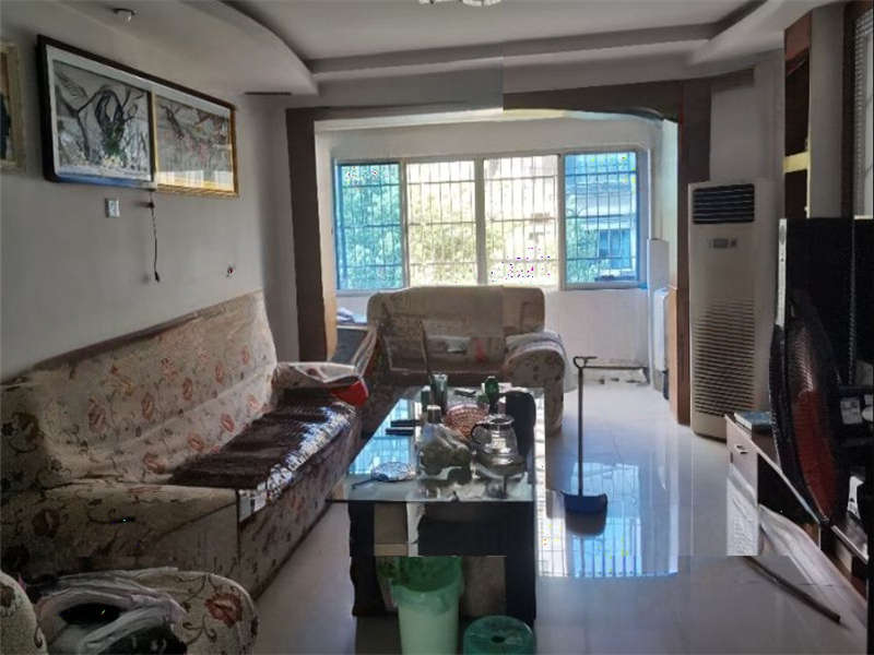 湖南華?。ɑ鹧骈_(kāi)發(fā)區(qū)一片）法拍房1棟602號(hào)