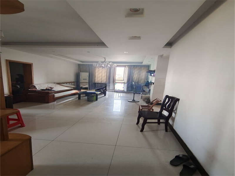 綠城桂花城初陽(yáng)苑法拍房C7棟四單元608號(hào)