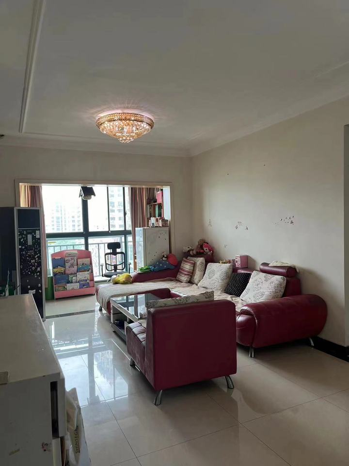 恒大城法拍房14、15棟806