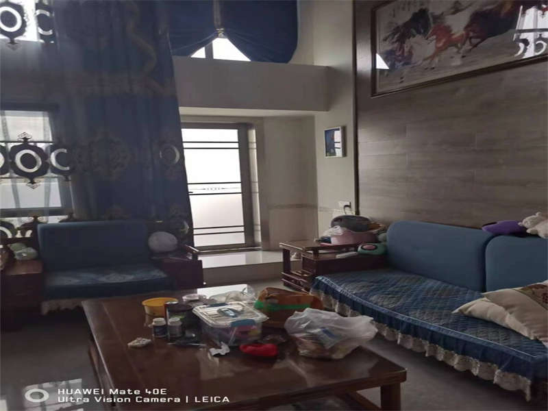 佳兆業(yè)水岸新都法拍房76、77棟406房