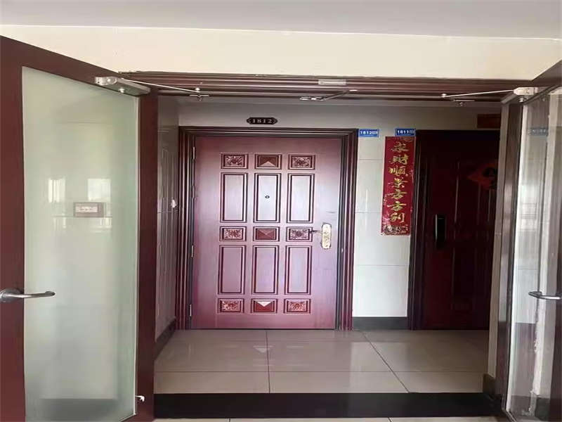 恒大城法拍房5、6、7棟1812室