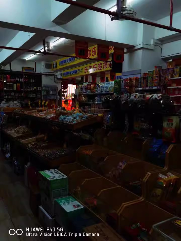 梓園大廈（勞動(dòng)西路108號(hào)）法拍房-102