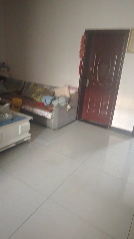 城西小區(qū)（瀟湘社區(qū)安置房）法拍房A10棟101、201、301、401、501室