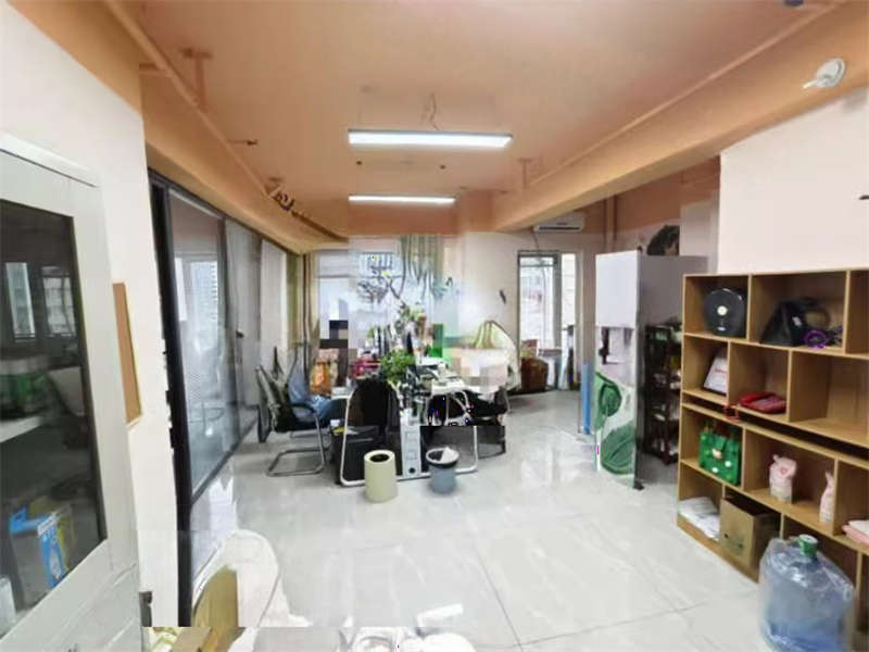 北辰鳳凰天階苑B1E1區(qū)法拍房1-10棟及地下車庫(kù)、連接平臺(tái)11029號(hào)及室內(nèi)家具物品（雙學(xué)區(qū)）