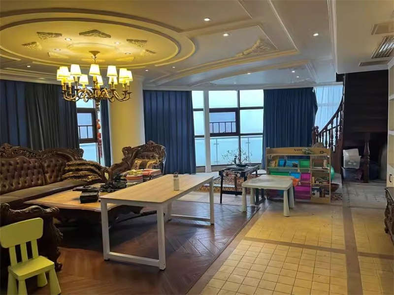 （一線江景 雙學(xué)位）湘江世紀(jì)城富灣國際法拍房3棟3501號(hào)