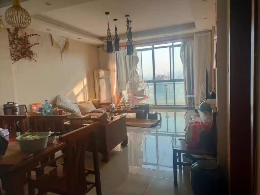 陽(yáng)光100后海（陽(yáng)光壹佰新城）法拍房1號(hào)地塊B1區(qū)55、72、73棟1607房