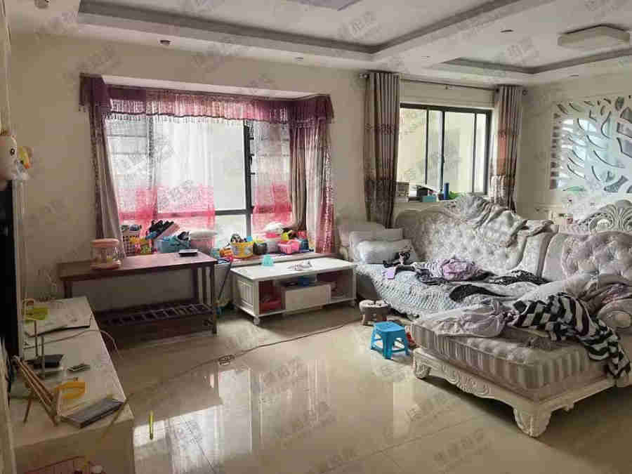 （便宜四房）蘭亭優(yōu)殼（雋峰苑）法拍房1棟213號(hào)（含家具家電）