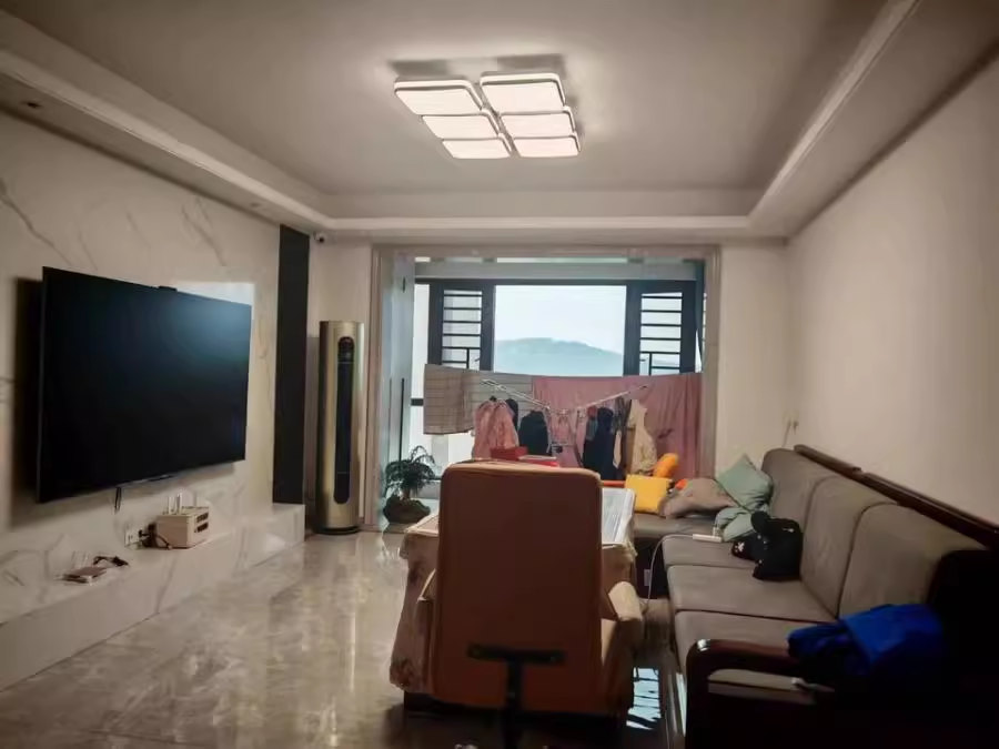 （雙學(xué)位）梅溪湖璽悅（郎雋雅苑）法拍房7棟2102室