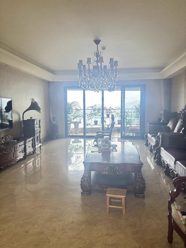 （7.8折 一線江景）華遠華中心法拍房1號樓A、B座1506室