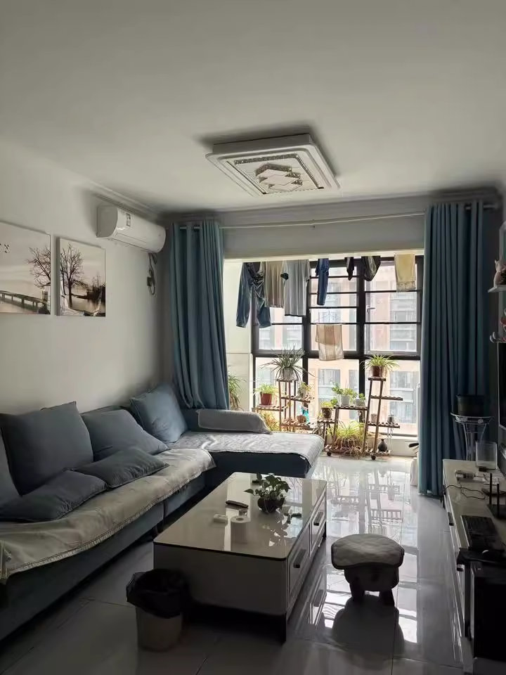 芙蓉萬國城MOMA（卓越匯富苑）法拍房1棟806室