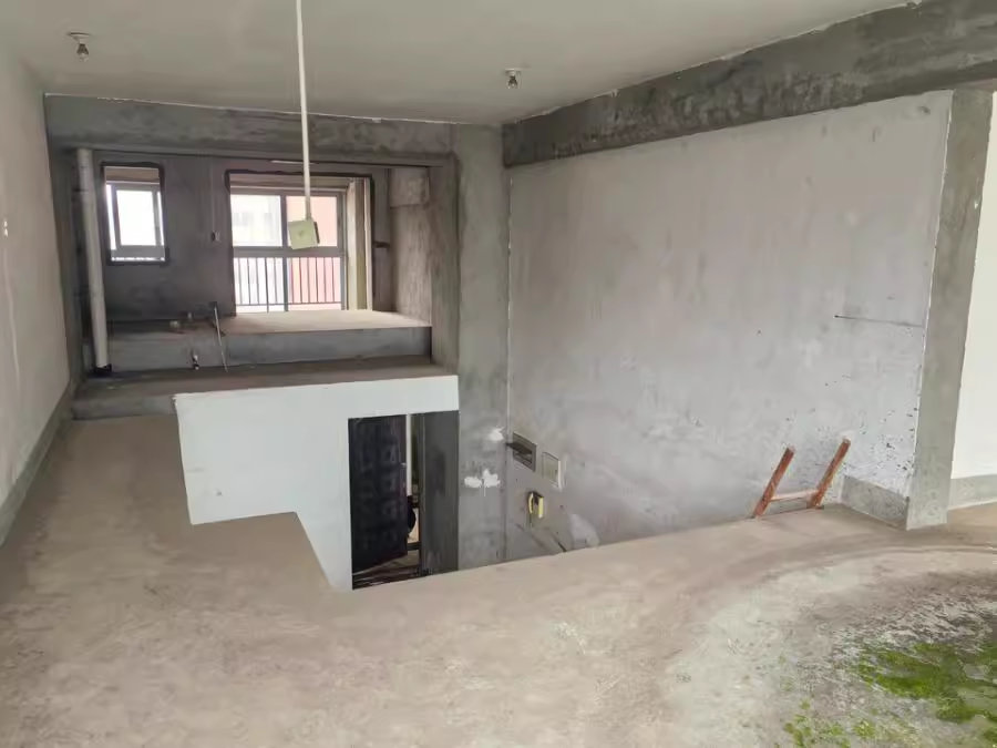 華菱藍(lán)調(diào)國際法拍房1號棟1008號房