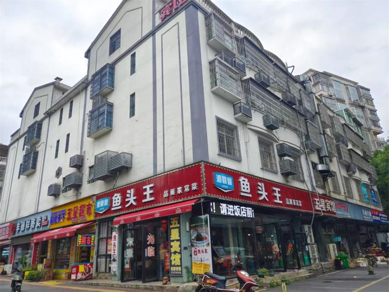 （年租15W）星沙鎮(zhèn)大塘村農(nóng)機(jī)市場(chǎng)10棟108室、309室、409室、14棟109—110室、309室、409室、509室