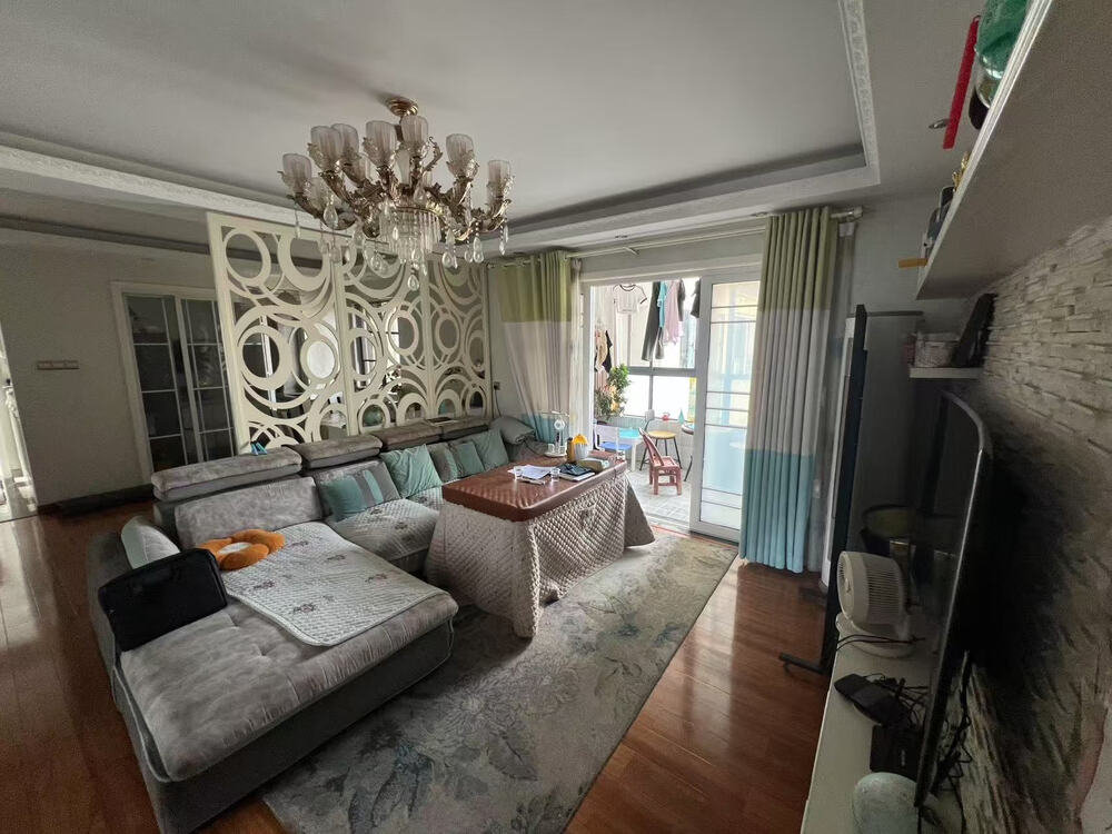 （大4房）弘德好萊城（宜居雅苑）法拍房5、7、8、9、10棟3015號房