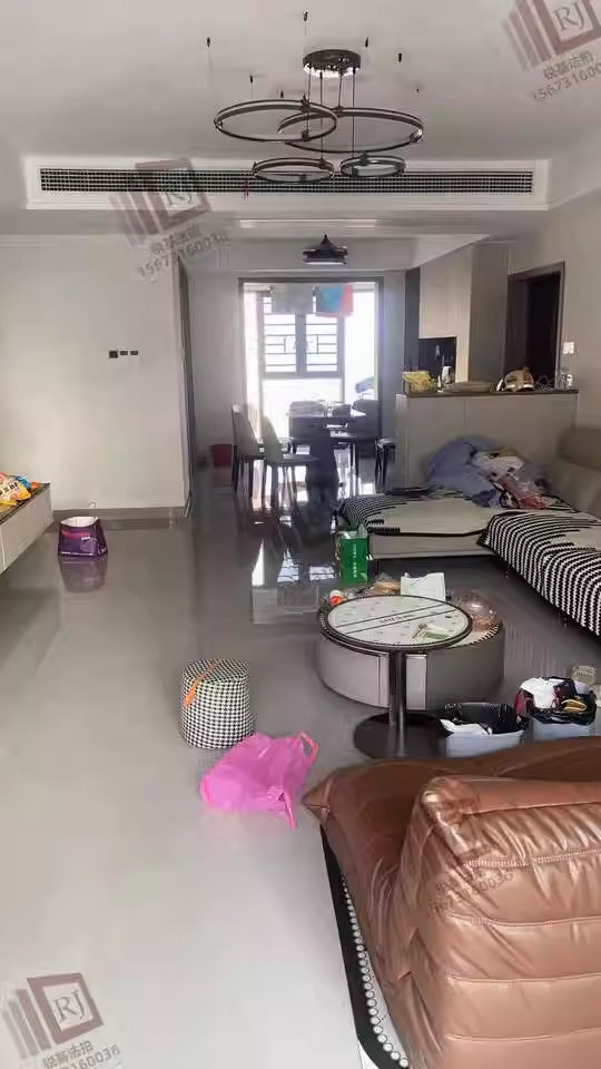 五礦萬(wàn)境藍(lán)山（萬(wàn)境藍(lán)山梧桐苑）法拍房3棟1501號(hào)房