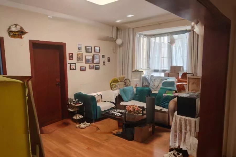 省煤炭廳小區(qū)（新軍路004號）法拍房第011棟203室